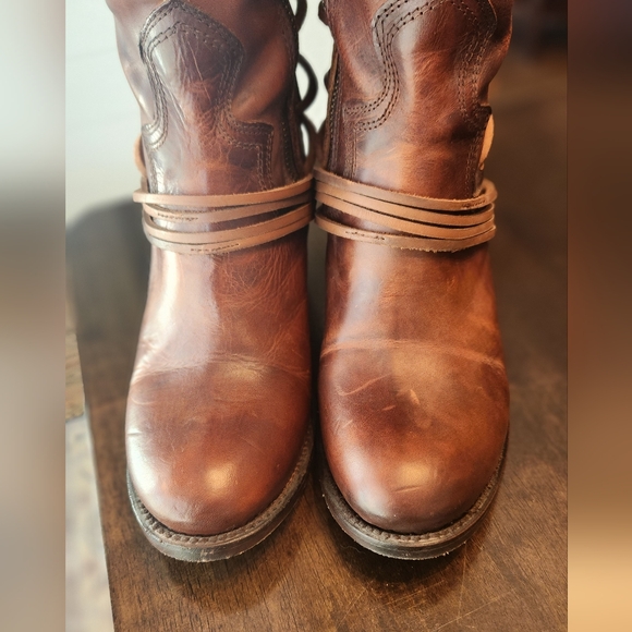 Freebird Coal - Cognac - 9 - Picture 6 of 8